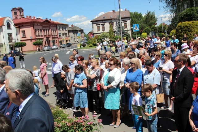 Poświęcenie pomnika św. abp. Bilczewskiego w Wilamowicach