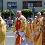 Poświęcenie pomnika św. abp. Bilczewskiego w Wilamowicach