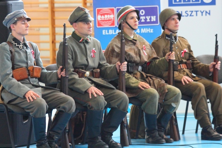 IX Festiwalu Pieśni i Piosenek Patriotycznych w Jezioranach