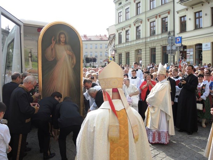 Pożegnanie Znaków Miłosierdzia w katedrze św. Mikołaja w Bielsku-Białej