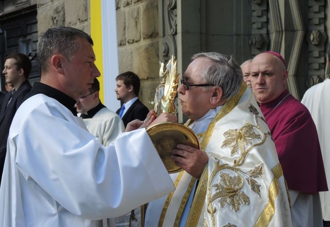 Samochód-kaplica i jego bielsko-żywiecki kierowca