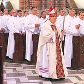 – Tylko Chleb Eucharystyczny może być lekarstwem dla duszy i ciała – mówił abp Henryk Hoser.