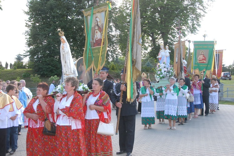 Nawiedzenie w Domosławicach