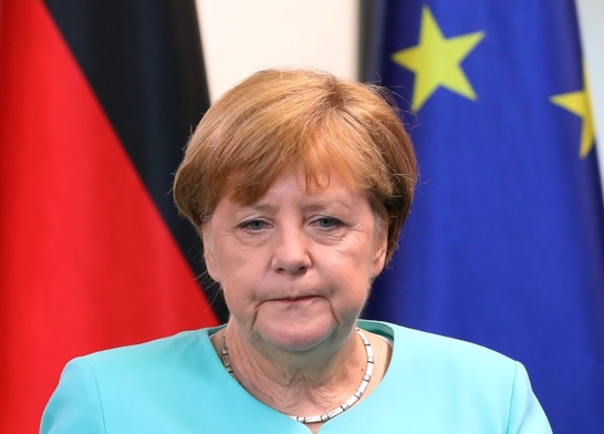 Merkel o Brexicie: Nie ma co owijać w bawełnę...