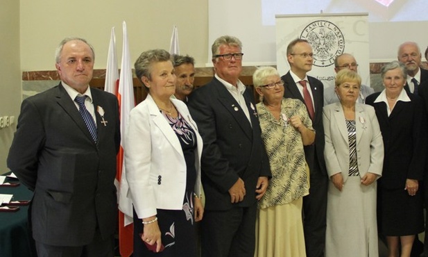 Krzyżem Wolności i Solidarności zostało odznaczonych 29 osób