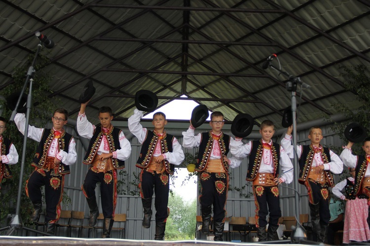 Festyn parafialny w Świniarsku