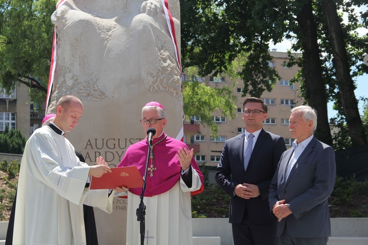 Odsłonięcie pomnika kard. A. Hlonda w Katowicach (cz. I)