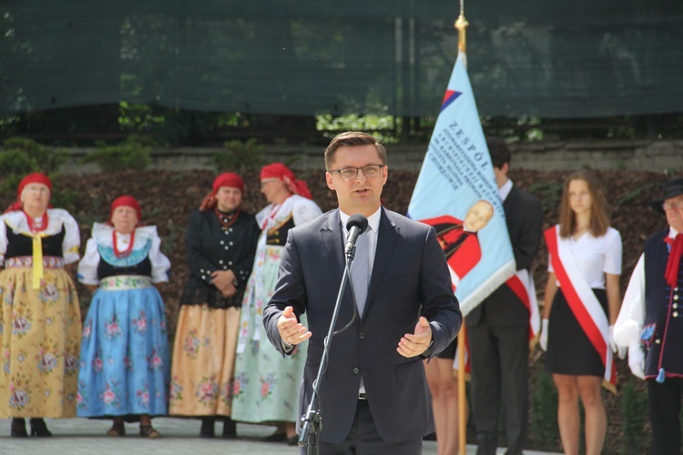 Odsłonięcie pomnika kard. A. Hlonda w Katowicach (cz. I)