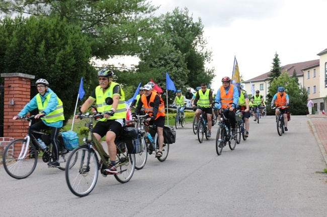 Pielgrzymka rowerowa AK na Jasną Górę