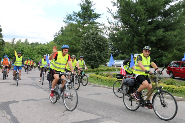 Pielgrzymka rowerowa AK na Jasną Górę