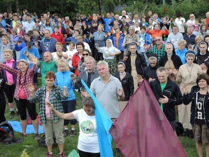 IV Ewangelizacja w Beskidach - Leskowiec /Groń Jana Pawła II