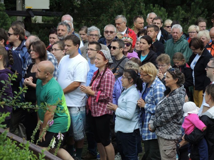 IV Ewangelizacja w Beskidach - Leskowiec /Groń Jana Pawła II