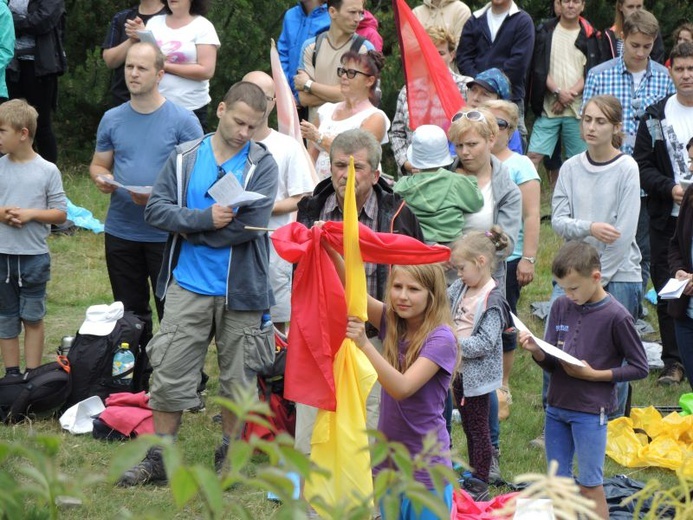 IV Ewangelizacja w Beskidach - Leskowiec /Groń Jana Pawła II