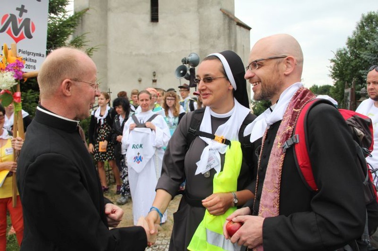 Pielgrzymka z Żar do Rokitna