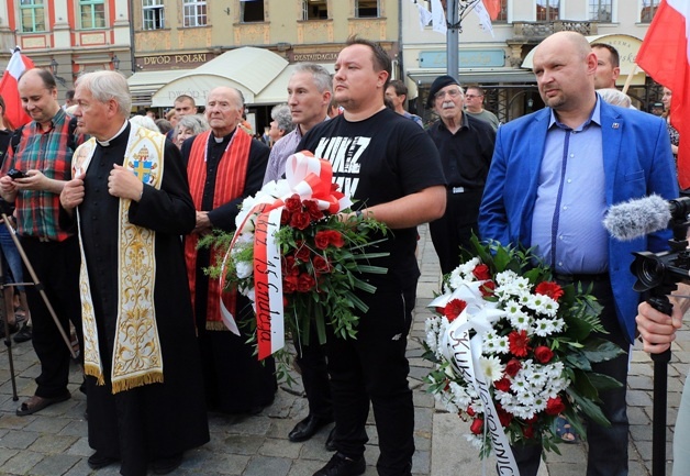 Marsz Pamięci - 73. rocznica "Krwawej Niedzieli"