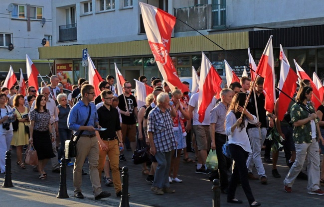 Marsz Pamięci - 73. rocznica "Krwawej Niedzieli"