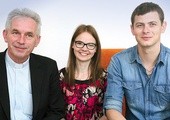 – Praca z bezdomnymi daje wielką satysfakcję – uważają wolontariusze. Od lewej: ks. Mieczysław Puzewicz, Dominika Mazurek, Artur Radziszewski.