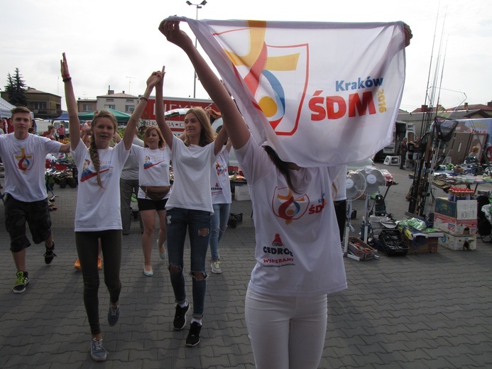 Flash mob przed ŚDM w Przasnyszu