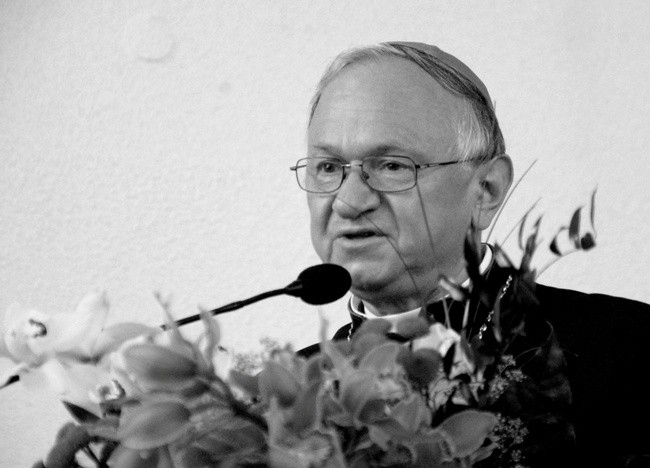 Abp Zygmunt Zimowski