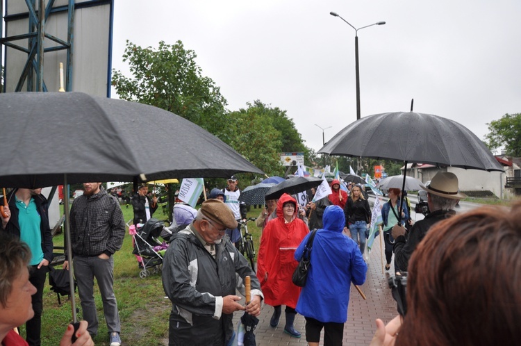 Protest przy Elektrowni Opole