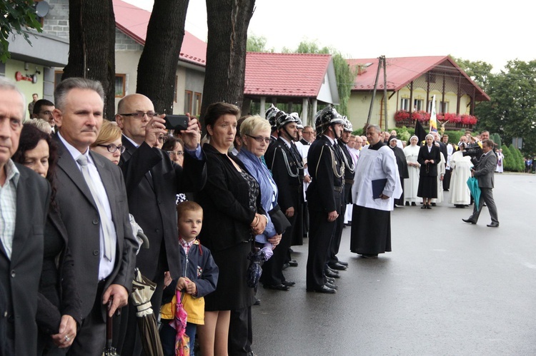 Diecezja tarnowska żegna abp. Z. Zimowskiego