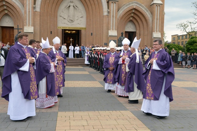 Diecezja radomska żegna śp. abp. Zygmunta Zimowskiego