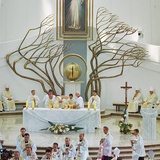 Podczas pobytu w Łagiewnikach w 2002 r. papież Jan Paweł II zawierzył cały świat Bożemu Miłosierdziu.