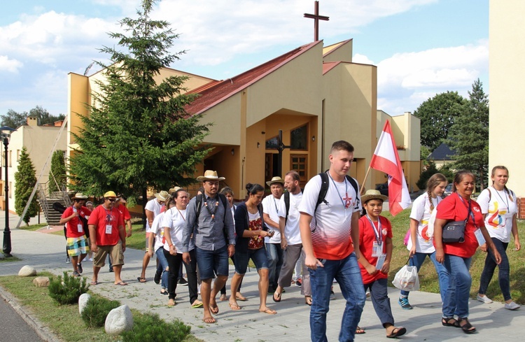 Jastrzębie wita grupę z Tahiti