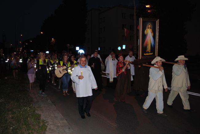 Procesja Miłosierdzia w Stalowej Woli