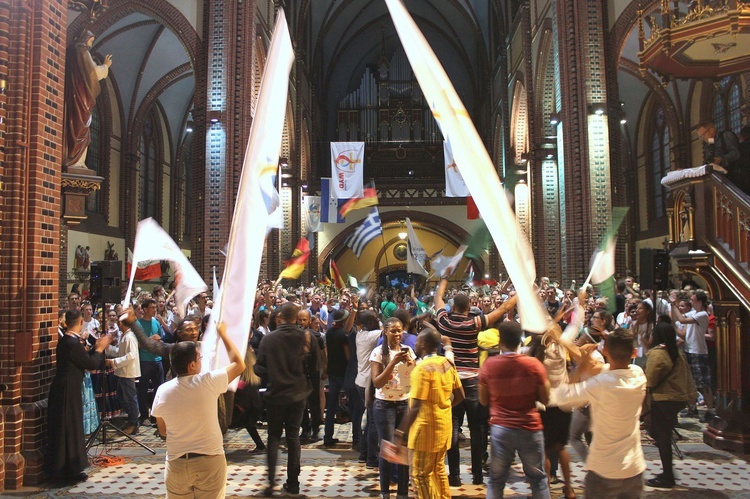 Spotkanie ŚDM w gliwickiej katedrze
