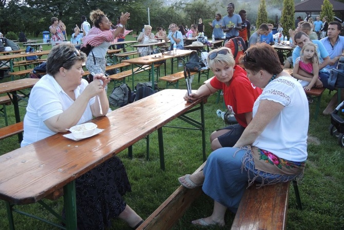 Polsko-francuski piknik w Bielsku-Białej Lipniku