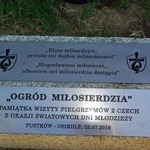 Ogród miłosierdzia w Pustkowie