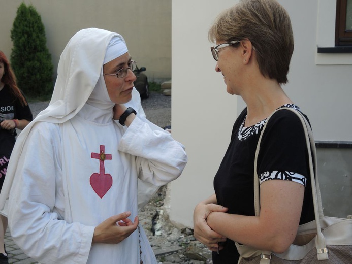 Bielska parafia Trójcy Przenajświętszej pożegnała swoich gości - cz. 1