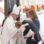 Franciszek u stóp Maryi