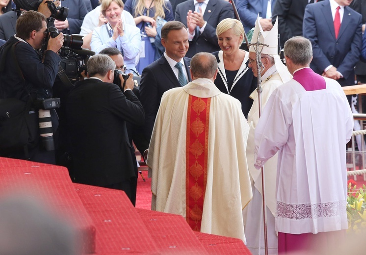 Franciszek u stóp Maryi