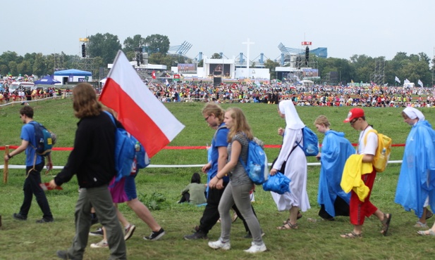 Powitanie na Błoniach na żywo