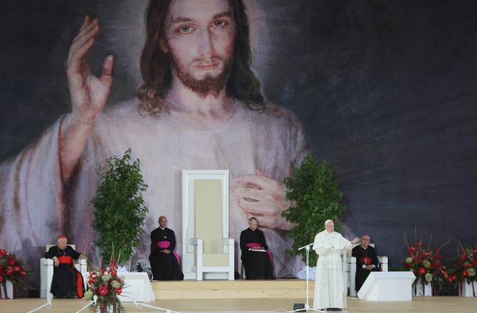 Z papieżem na Krzyżowej Drodze