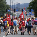 Cały Kraków idzie do Brzegów