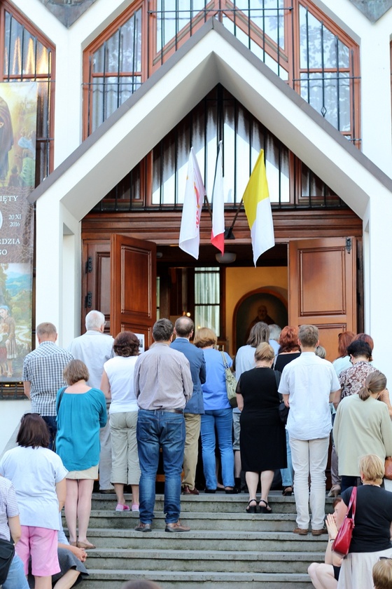 Początek pożegnania kard. Macharskiego