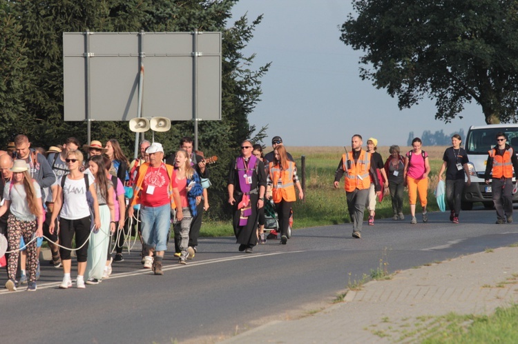 Bogate stoły w Zabłociu