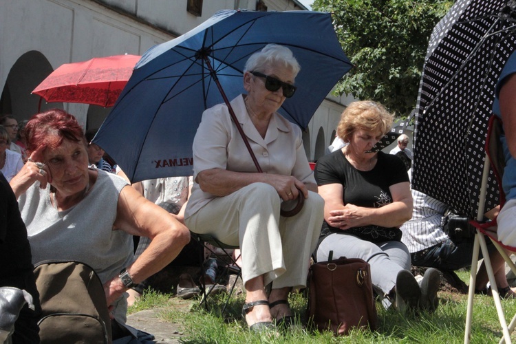 Suma odpustowa i procesja w Miedniewicach