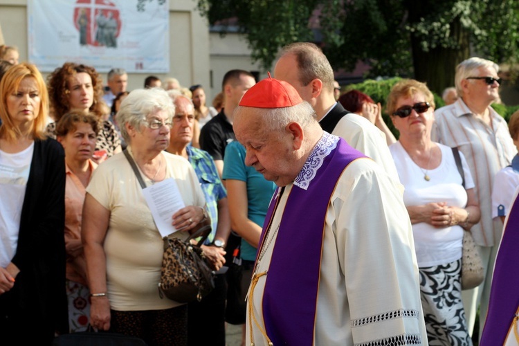 Nieszpory w intencji śp. kardynała Macharskiego