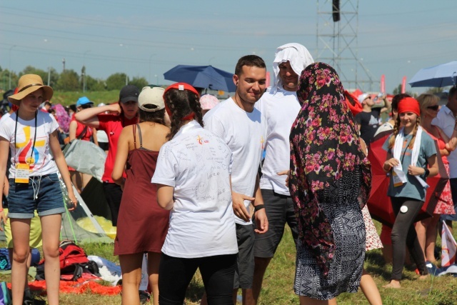 Z czechowickiego Gimnazjum Katolickiego na Campus Misericordiae