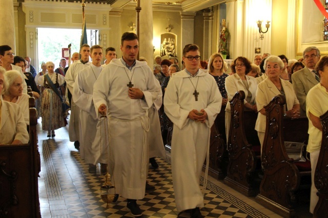 Pielgrzymi ŚDM z Afryki z bp. Kusym w Cieszynie