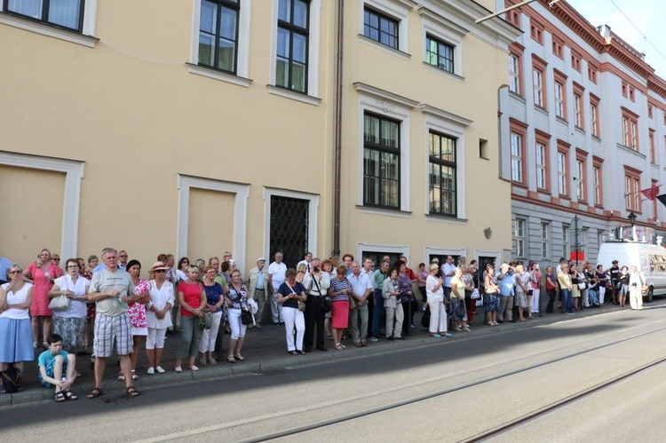 Kondukt żałobny kard. Macharskiego - 2 cz.