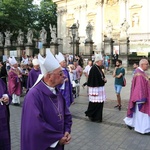 Kondukt żałobny kard. Macharskiego - 2 cz.