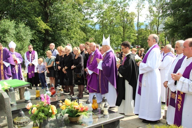 Pogrzeb śp. ks. prał. Pawła Grządziela w Mazańcowicach