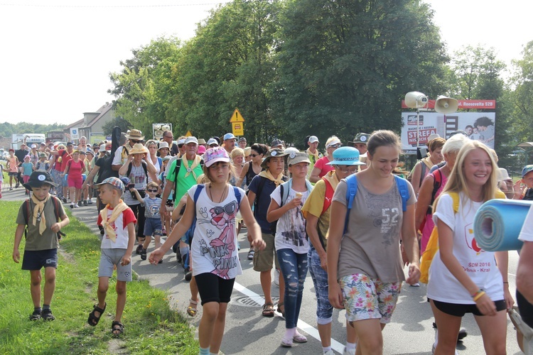 71. Pielgrzymka Rybnicka - dzień drugi (Górniki - Tarnowskie Góry)