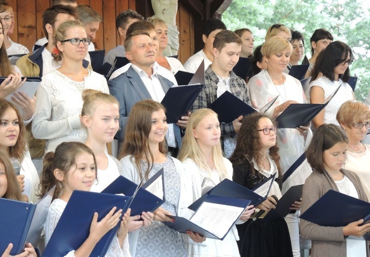 70 lat franciszkanów w Rychwałdzie i Chór Gospel z Łękawicy