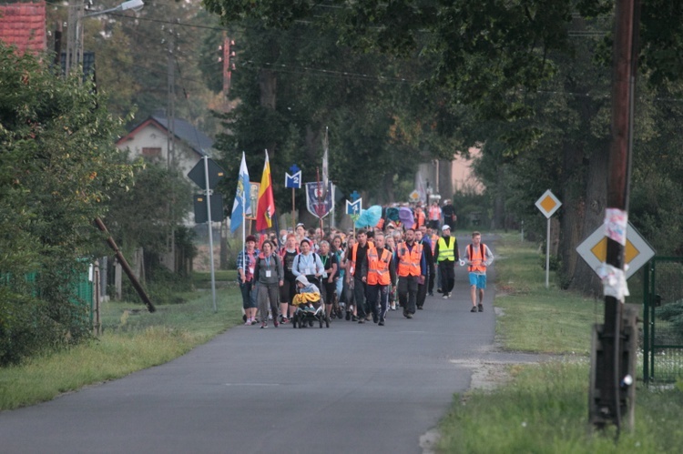 Z Pokoju do Starych Budkowic